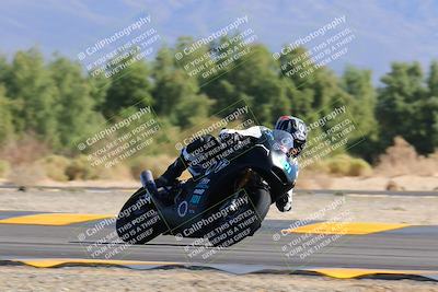 media/Nov-06-2022-SoCal Trackdays (Sun) [[208d2ccc26]]/Turn 7 Set 2 (1050am)/